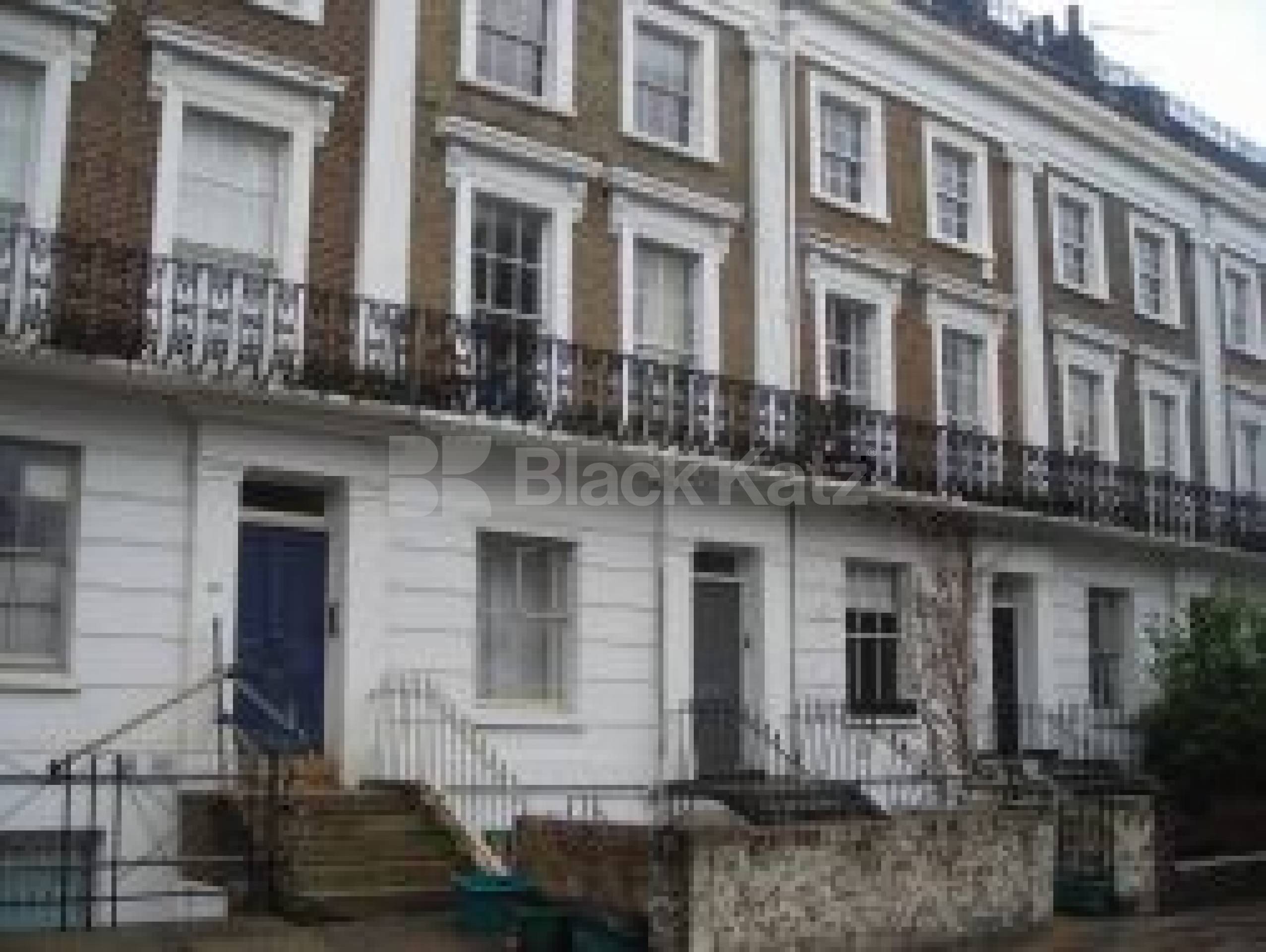 			Must be seen, 2 Bedroom, 1 bath, 1 reception Flat			 Mornington Terrace, CAMDEN NW1 Nw1